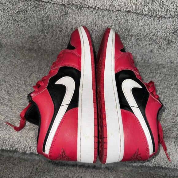 Nike Air Jordan 1 Low Black Red Very Berry 315115-112 7Y M7W8.5 Retro Basketball - Picture 4 of 9